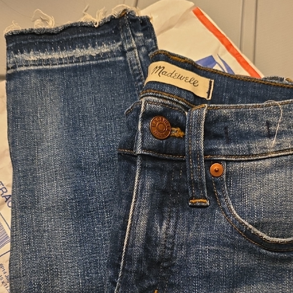 Madewell Women's Dark Blue Ankle Jeans